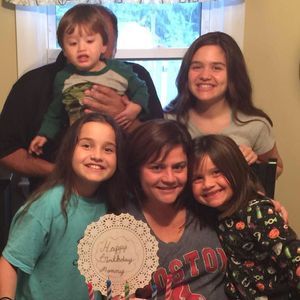 Meet your Posher, Marnie